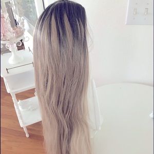 Black to dark blonde 24 in straight synthetic